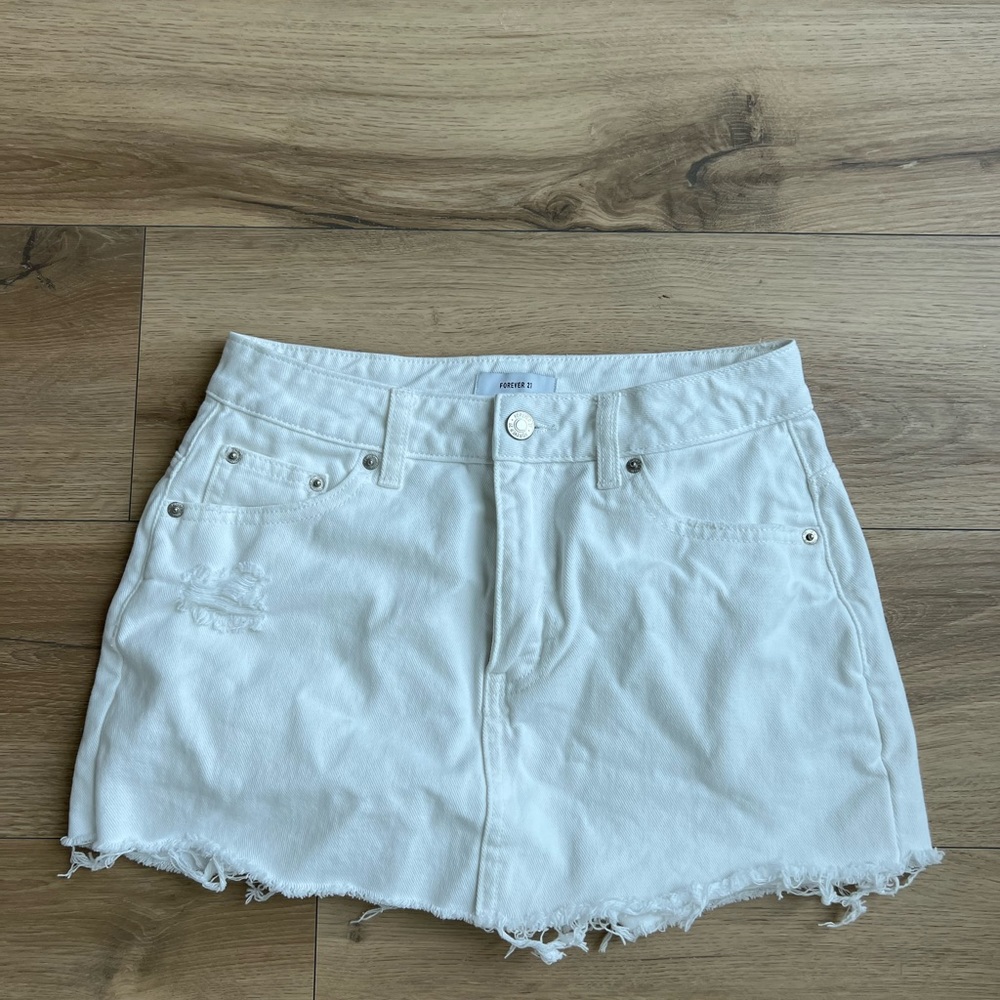 White skort